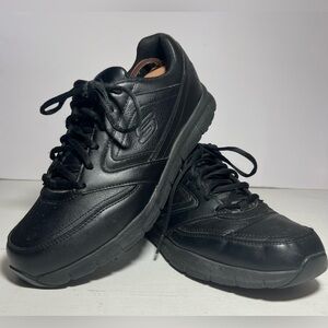 Skechers Men's Black Leather Sneakers SIZE 10.5,Skechers work Slip Resistant